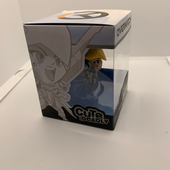 Overwatch Titanium Pharah Figure (Cute But Deadly) - Picture 3 of 5